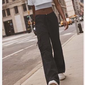 NWT Alo Mega Star Low Rise Cargo Pant Black Women’s XS